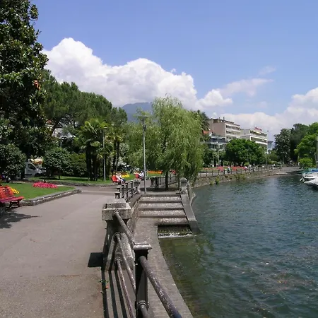 Onyx By Fewotessin Apartman *