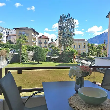 Apartman Onyx By Fewotessin